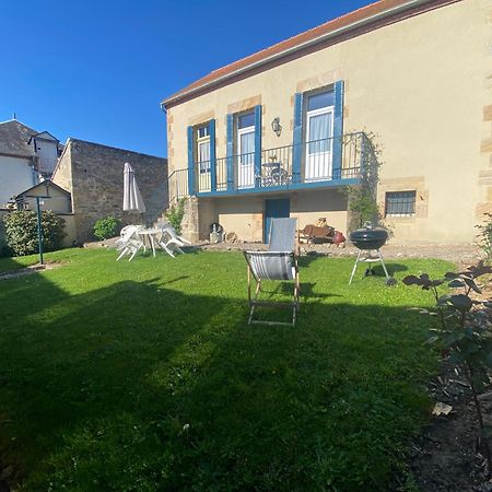 Studio Logis Les Roses Bourbon-lʼArchambault Buitenkant foto